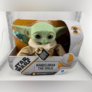 Star Wars The Mandalorian The Child Plush Toy Talking - NEW